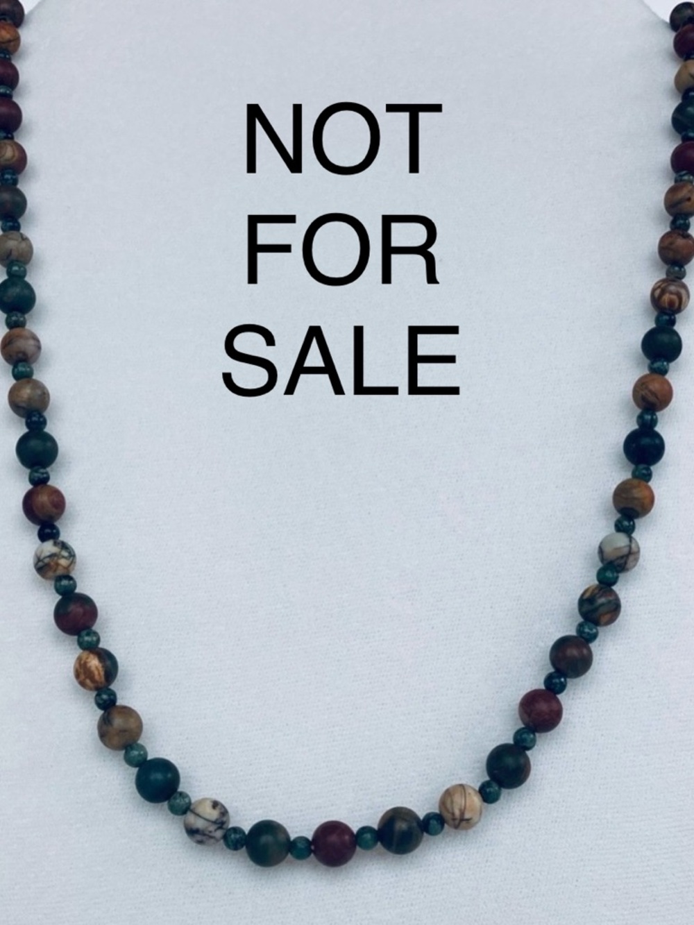 💰 𝕊 𝕠 𝕝 𝕕 💰 Genuine Pablo Picasso Necklace from Desert Beads Jewelry